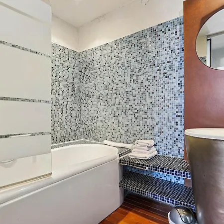 Pantheon, Rue Cardinal Lemoine - Id 1023 Appartamento