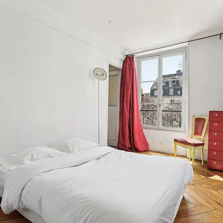 Id 1023 - Panthéon, Rue Cardinal Lemoine *